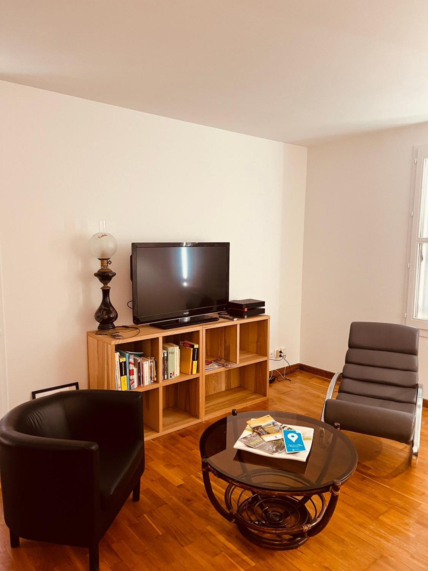 Appartement Standing Avec Jardin, 4 Personnes, Strategiquement Situe Mantes-la-Jolie Buitenkant foto