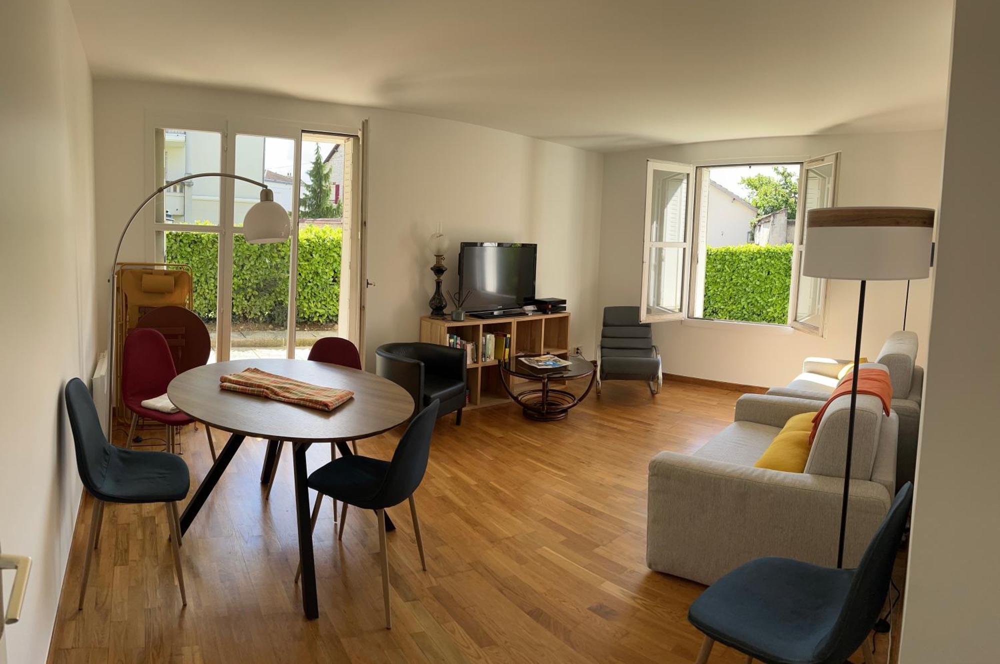 Appartement Standing Avec Jardin, 4 Personnes, Strategiquement Situe Mantes-la-Jolie Buitenkant foto