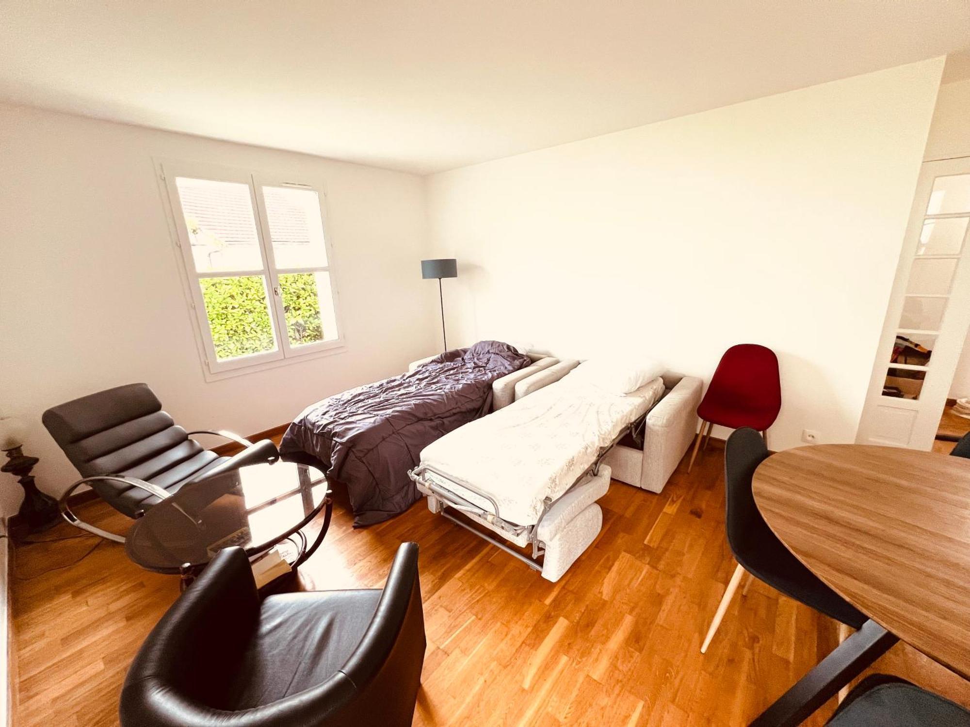 Appartement Standing Avec Jardin, 4 Personnes, Strategiquement Situe Mantes-la-Jolie Buitenkant foto